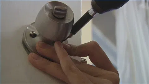 Lock Safe Services Indianapolis, IN 317-975-2289 - change-locks-service