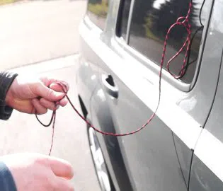 Lock Safe Services Indianapolis, IN 317-975-2289 - unlock-car